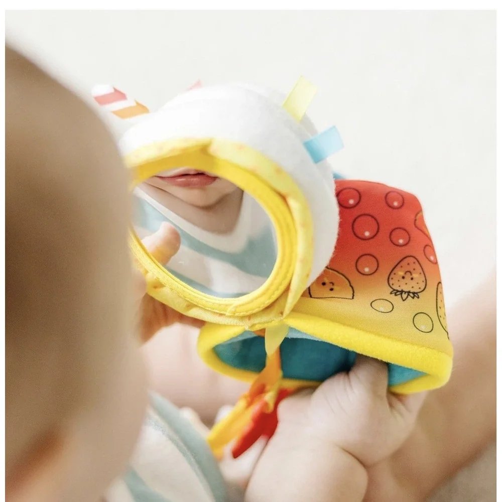 Melissa‎ & Doug Multi-Sensory Bubble Tea Take-Along Clip-On Infant Toy